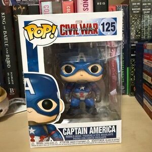 Funko Pop! Civil War Captain America Figure
